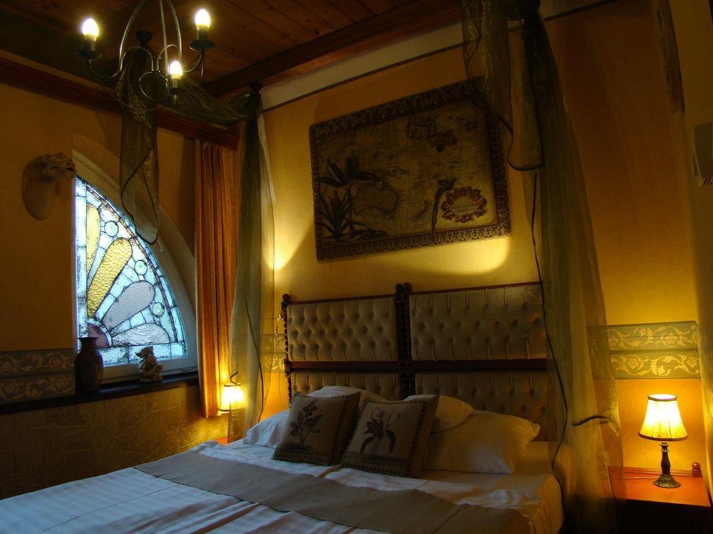 ชานัส บูทิก โฮเต็ล แอนด์ สปา Hotel ชิโอฟก ภายนอก รูปภาพ
